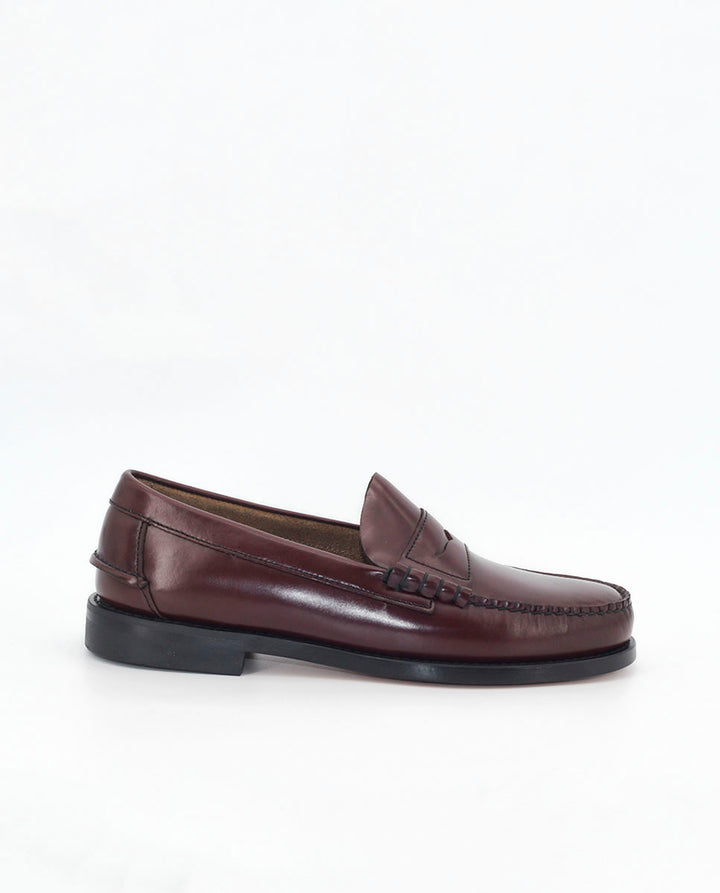 mocasin americano color corinto